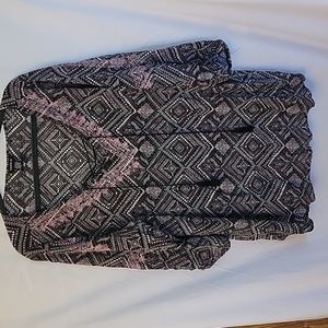 Torrid 3/4 sleeve v-neck  top with embroidered details and laced front